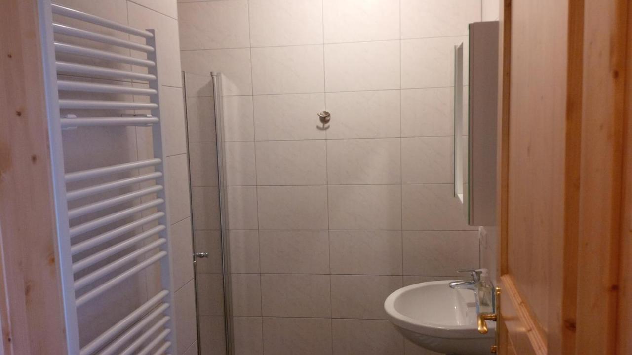 Kindererlebnis- Und Biobauernhof Hipp-Bruckner Wornharts Buitenkant foto